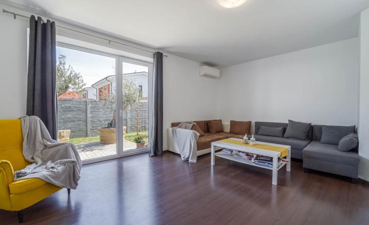 Posledný 5izb RD kompletne zariadený s garážou v krásnom prostredí v Čilistovskej lagúne - fotografia 7