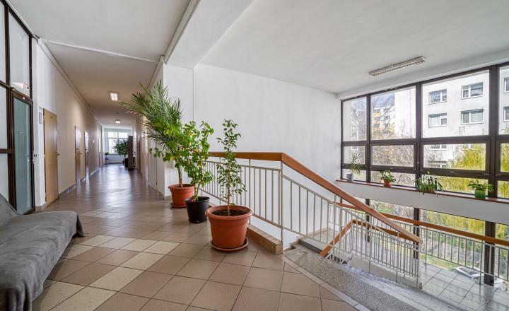 Na prenájom kancelária 20,34 m2 Wolkrova, Bratislava V – Petržalka - fotografia 1