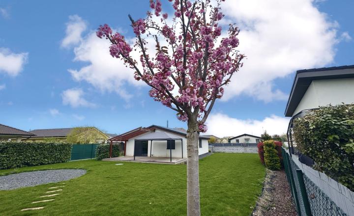 =PREDANÉ=Moderný zariadený 4izb bungalov na 7árovom pozemku 20 min.od BA - fotografia 7