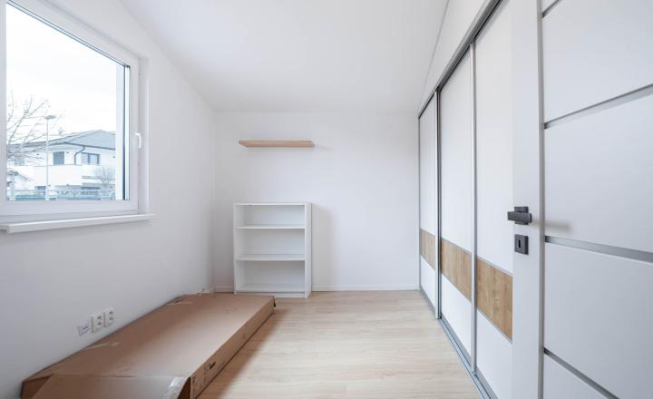 =PREDANÉ=Moderný zariadený 4izb bungalov na 7árovom pozemku 20 min.od BA - fotografia 30