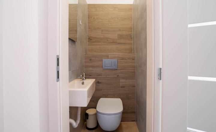 =PREDANÉ=Moderný zariadený 4izb bungalov na 7árovom pozemku 20 min.od BA - fotografia 31