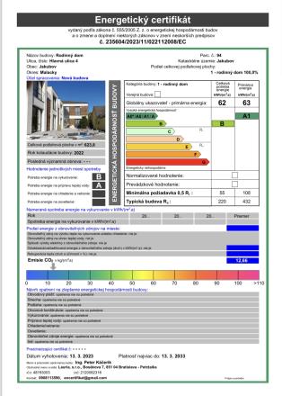Veľkolepá a moderná nízkoenergetická 10izb vila na 40 árovom pozemku s bazénom, zimnou záhradou a dvojgarážou v Jakubove - fotografia 32