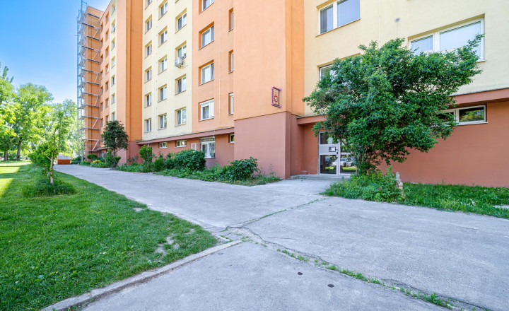 =REZERVOVANÉ=PREDAJ/ kompletne zrekonštruovaný 2 – izb. byt/ Bratislava - Petržalka - fotografia 15
