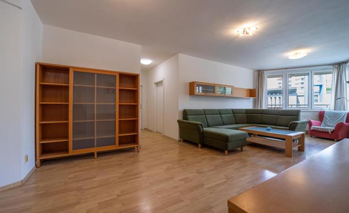 3-izbový byt s parkovaním – Slávičie údolie, Bratislava-Staré Mesto - fotografia 5