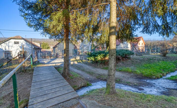 Pozemok pre výstavbu RODINNÉHO DOMU – Horná Ves - Prievidza - fotografia 1
