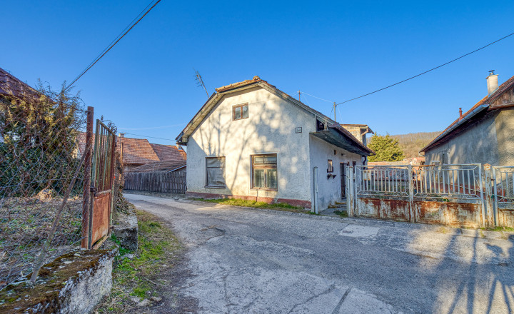 Pozemok pre výstavbu RODINNÉHO DOMU – Horná Ves - Prievidza