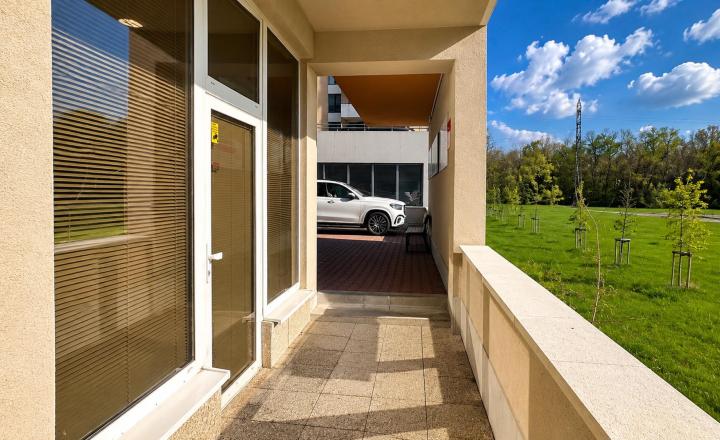 MODERNÝ NEBYTOVÝ PRIESTOR 93 m² + 3 PARKOVACIE MIESTA | ANTOLSKÁ, PETRŽALKA - fotografia 6