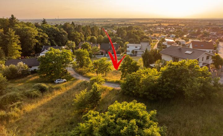 Lukratívny stavebný pozemok pri Bratislave v obci Marianka - fotografia 16