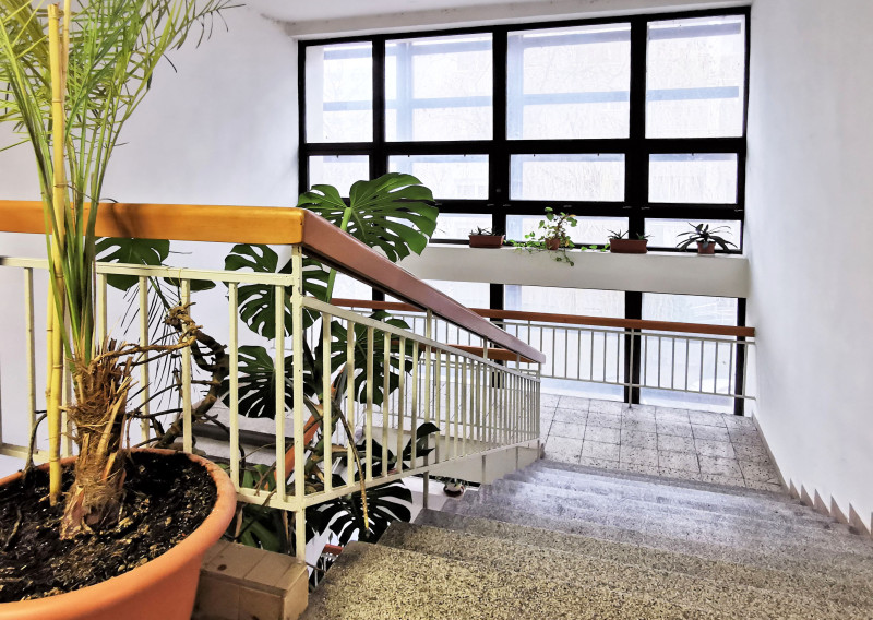 = PRENAJATÉ =Na prenájom kancelária 38,9 m2 Wolkrova, Bratislava V – Petržalka, - fotografia 1